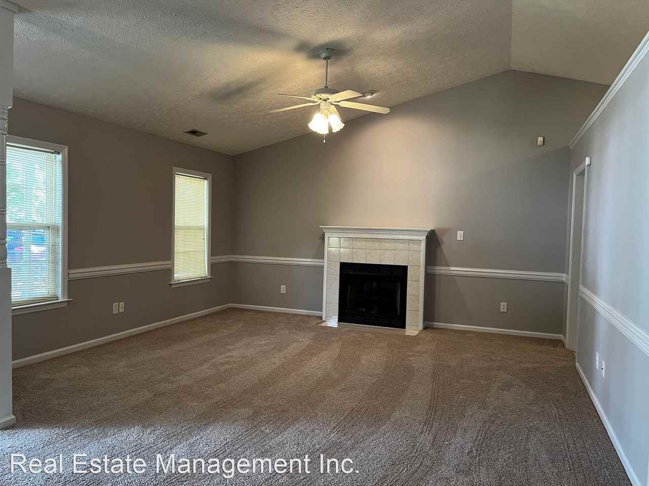 232 Rankin Ct - Photo 2 of 20