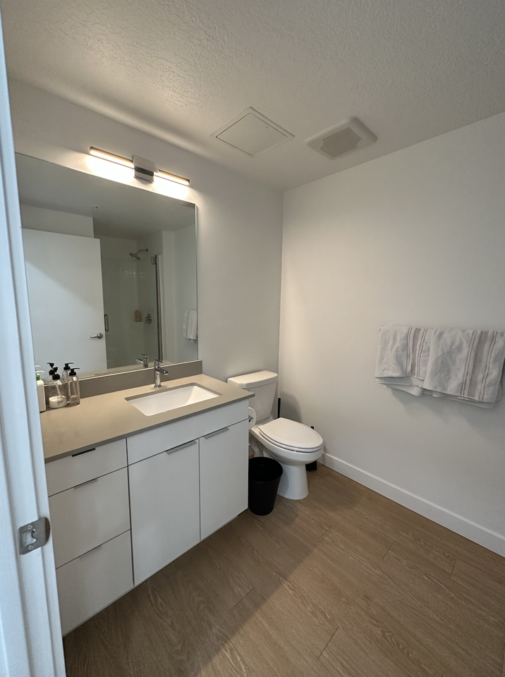 575 South 400 West #5 - Photo 2 of 8