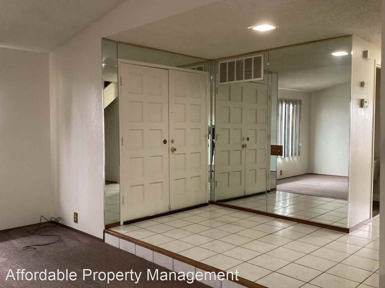 27949 Emerson Ave - Photo 3 of 20