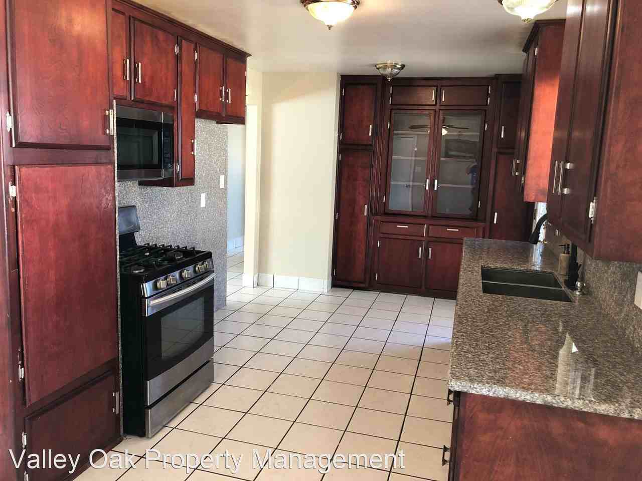 3436 Santa Fe Ave - Photo 3 of 9