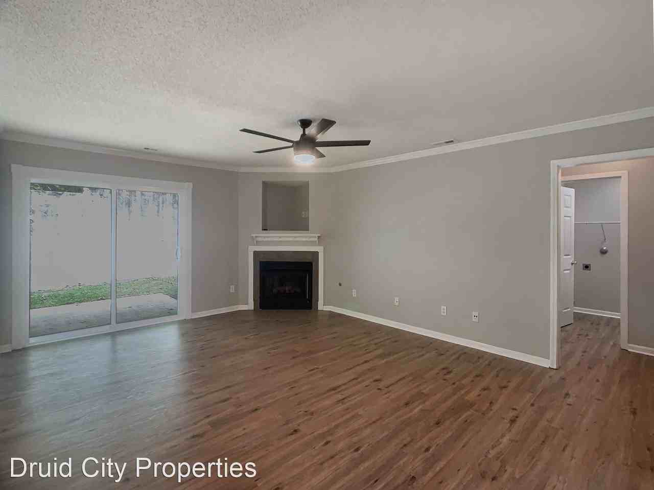 5008 Stewart Parc Dr - Photo 2 of 20