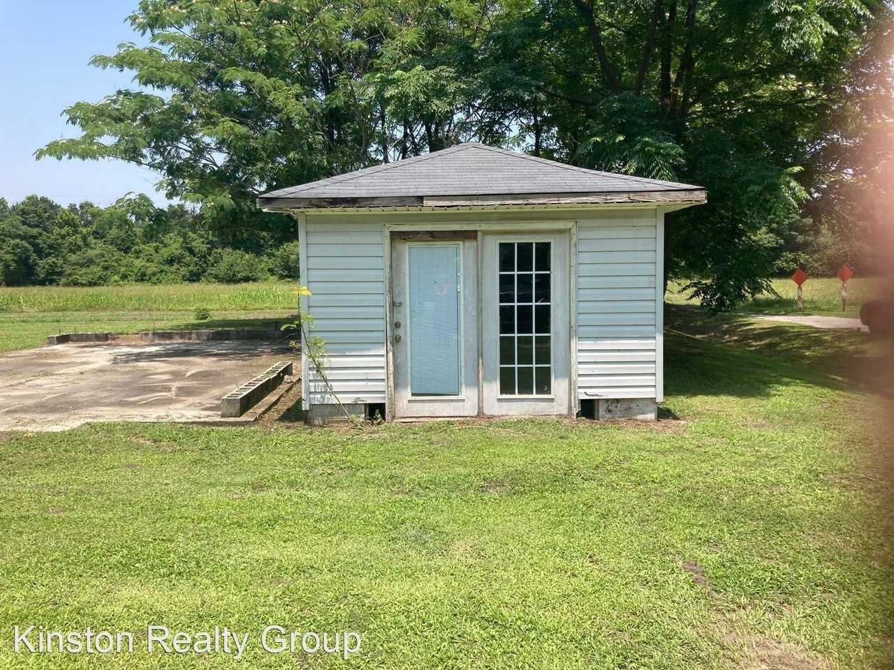4501 Tyler Rd - Photo 3 of 15