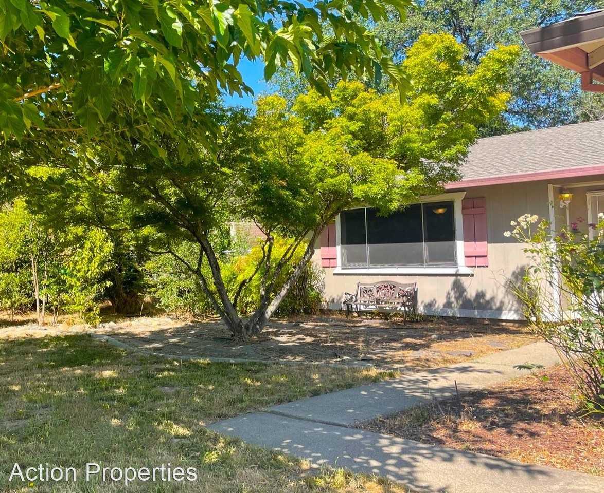 4595 Patterson Dr - Photo 2 of 17
