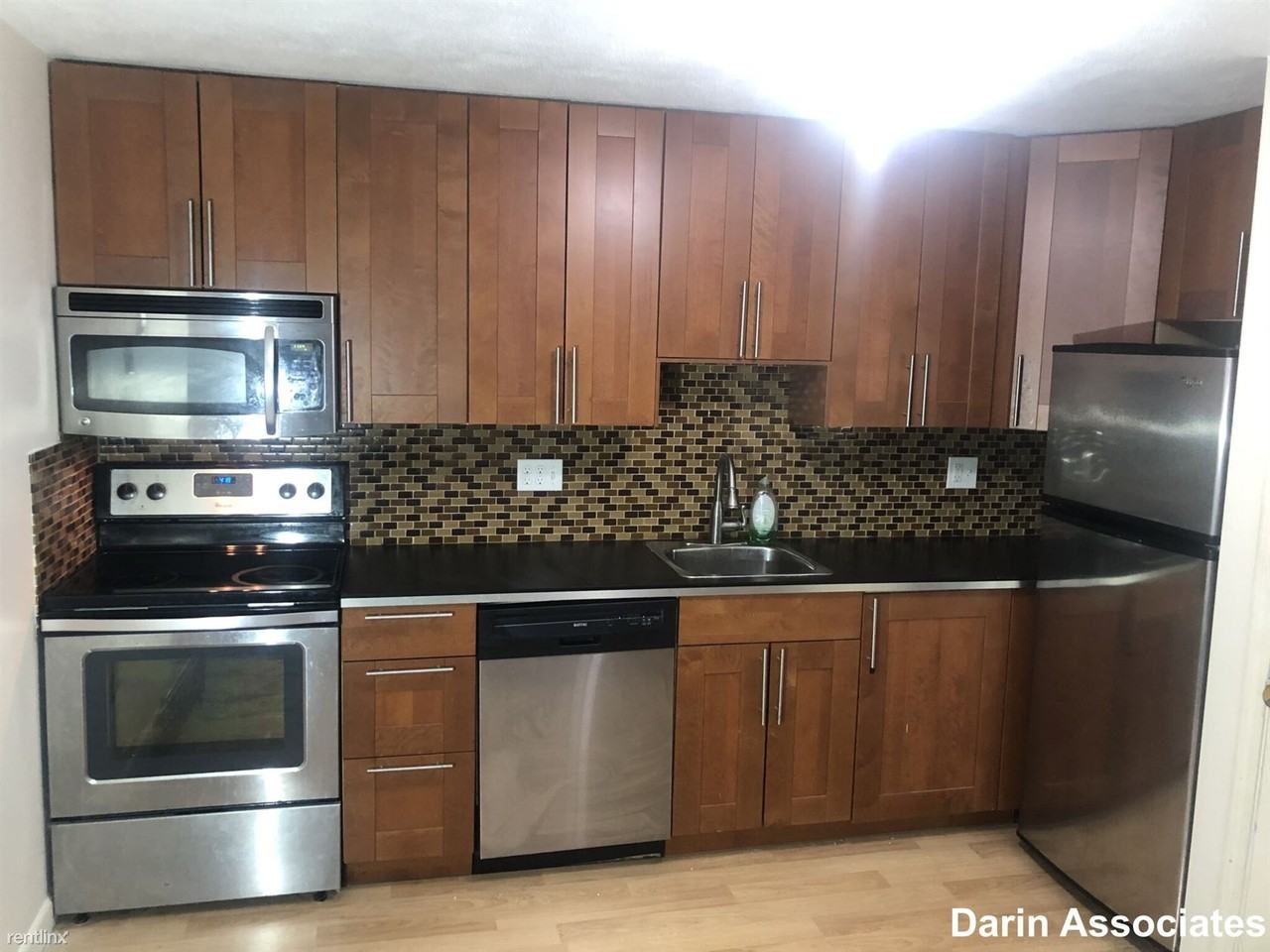 267 Main St #2
