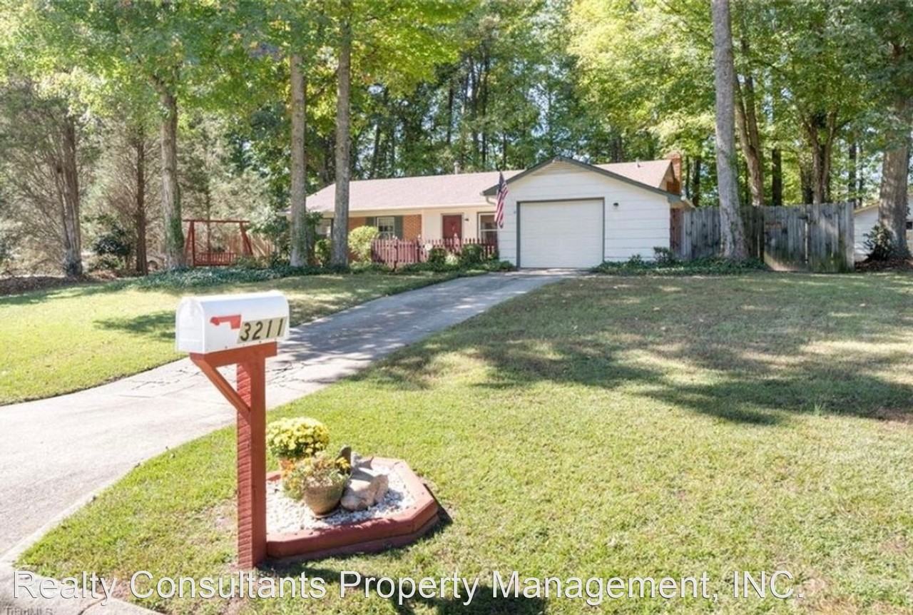 3211 Waterford Dr - Photo 3 of 22