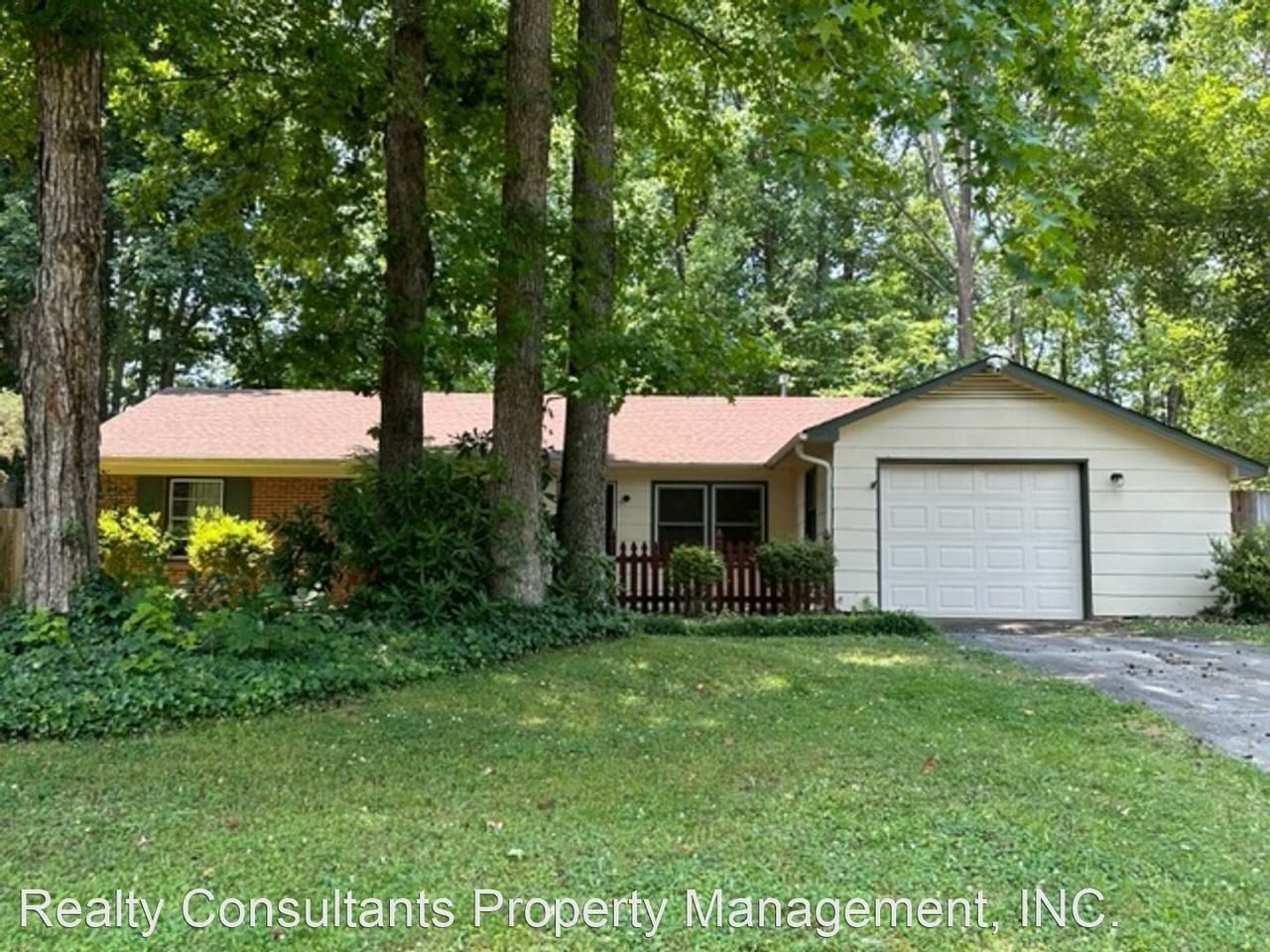 3211 Waterford Dr - Photo 2 of 22