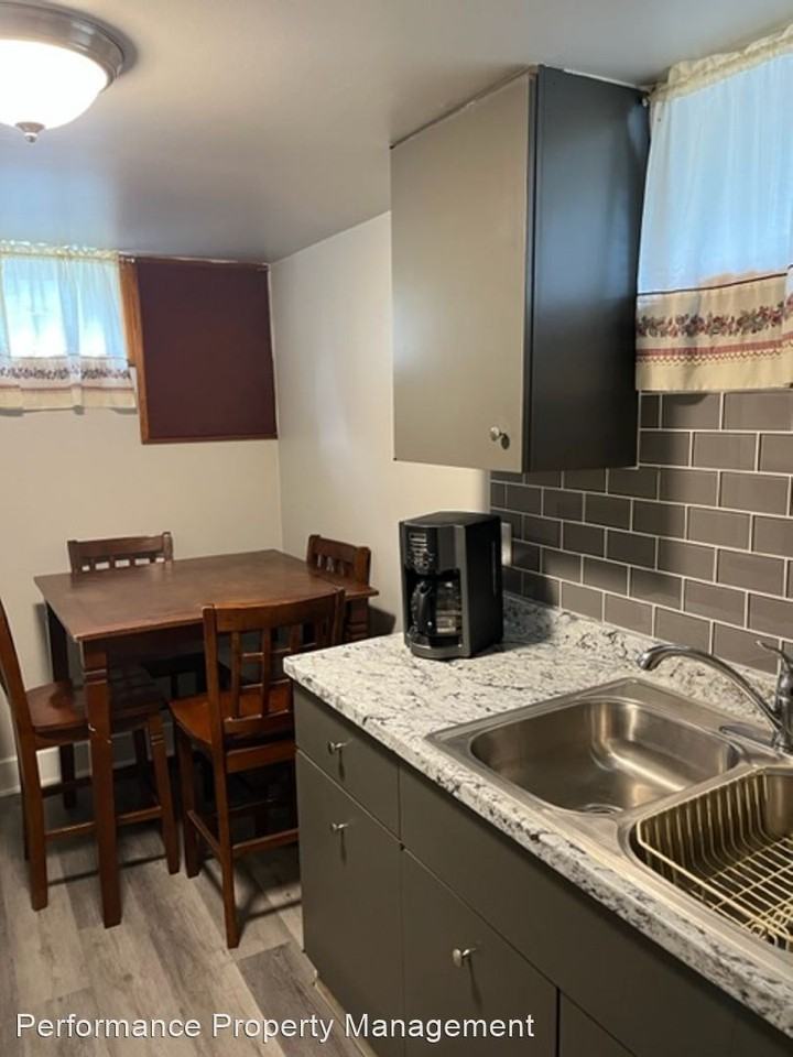 1317 N 64th St - Photo 3 of 9