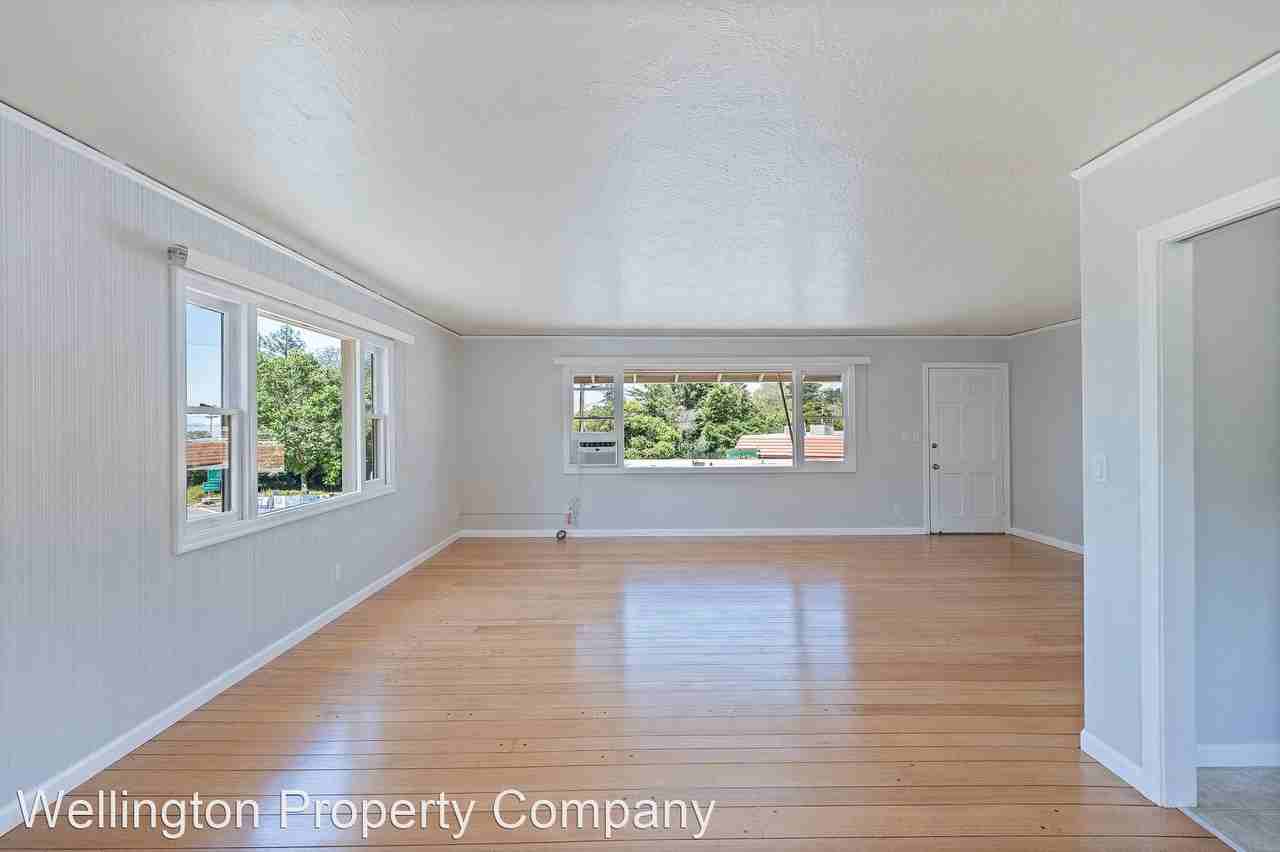 5000 Woodminster Lane - Photo 3 of 22