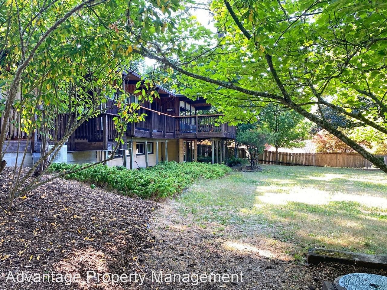 1027 Nw Alder Creek Dr - Photo 2 of 32