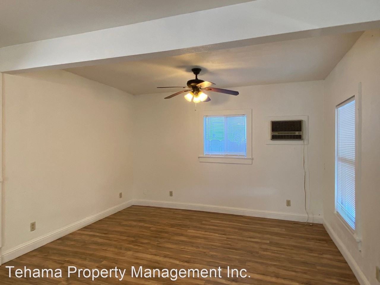 943 Monroe St - Photo 3 of 15