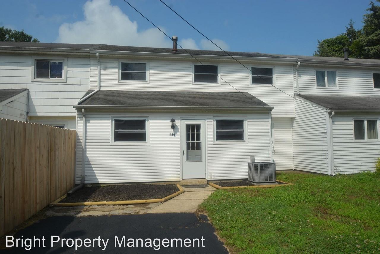 484 W Duck Creek Rd - Photo 2 of 22