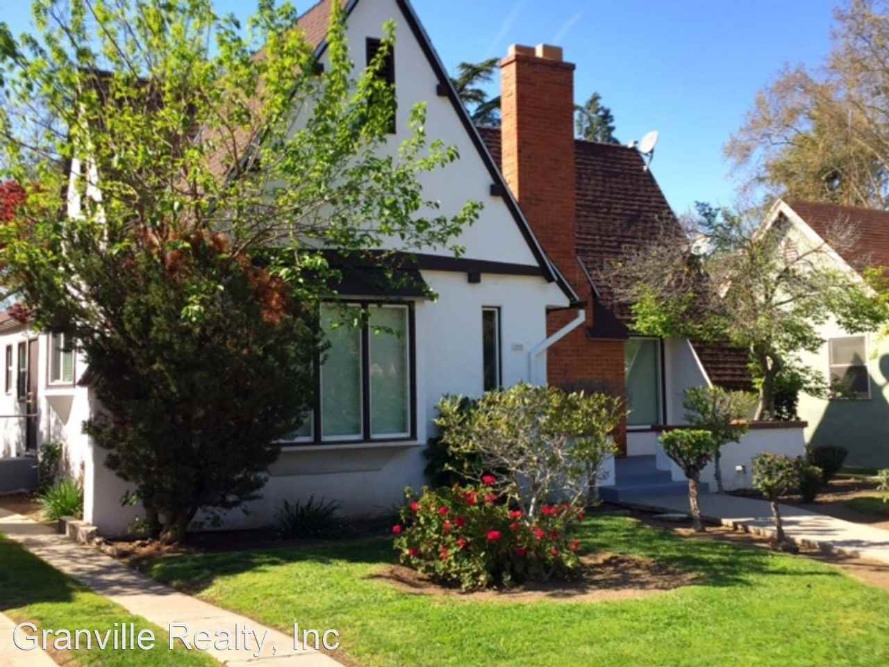 1015 N Poplar Ave - Photo 2 of 5