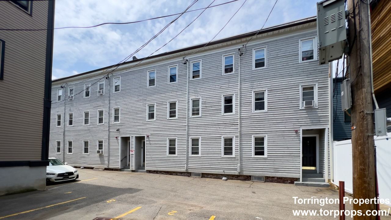 2 Schrepel Pl #1 - Photo 4 of 8