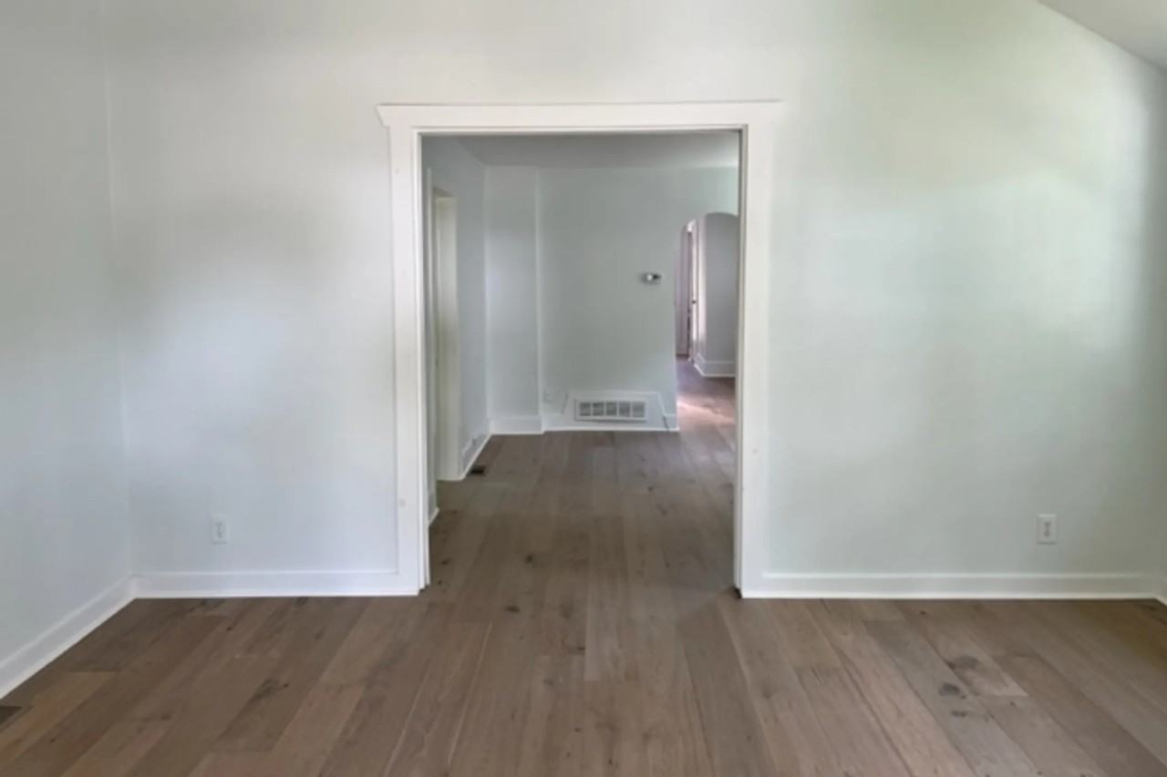 220 Wood St - Photo 2 of 9