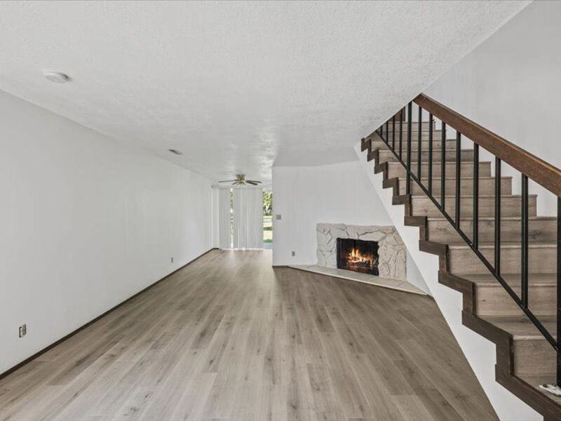 501 Wright Ave #1 - Photo 6 of 19