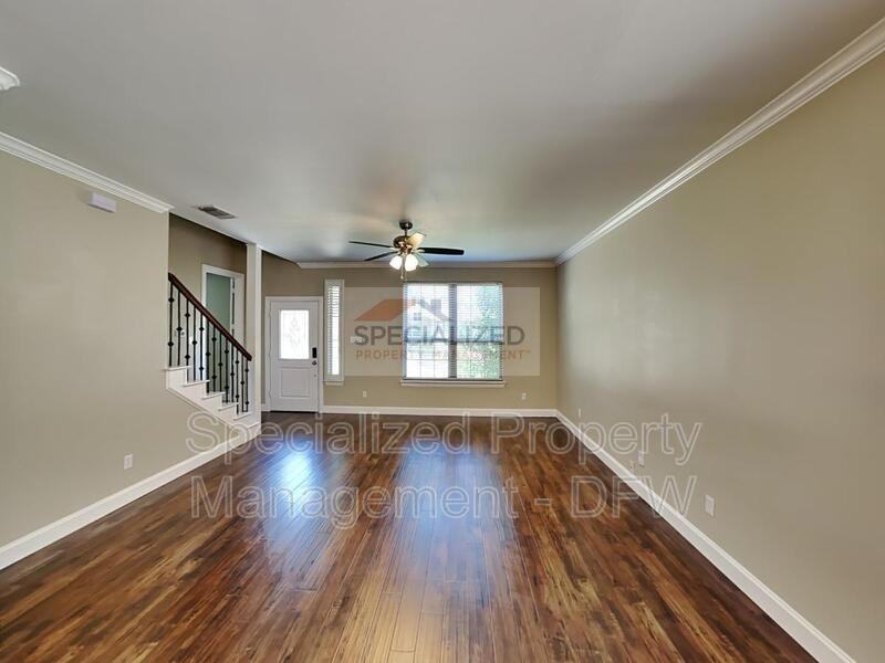 5221 Park Dr - Photo 2 of 20