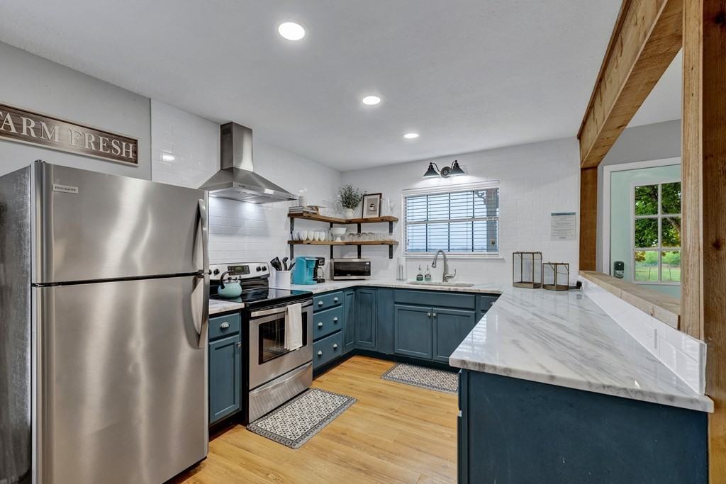 247 Sunday Cir - Photo 5 of 14