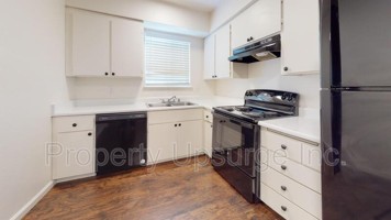 featured image of 330 Bird St #22