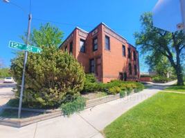 featured image of 1200 1st Ave N #6