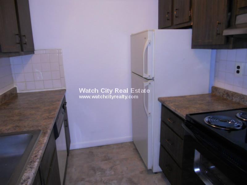 172 Summer St #15 - Photo 3 of 6