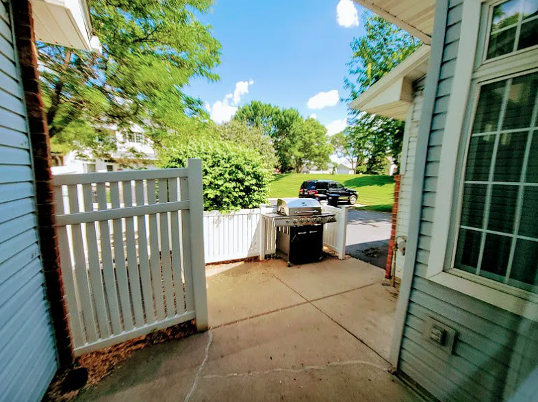 15638 Garnet Way - Photo 3 of 20