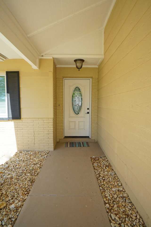14023 Egret Ln - Photo 3 of 31