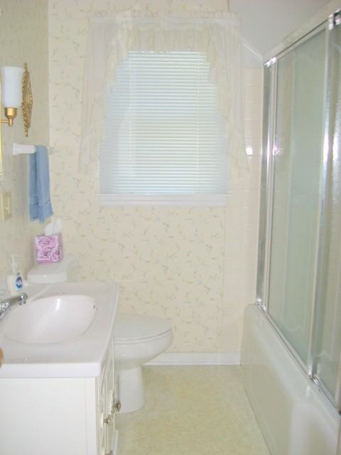 923 S 21st St - Photo 2 of 9