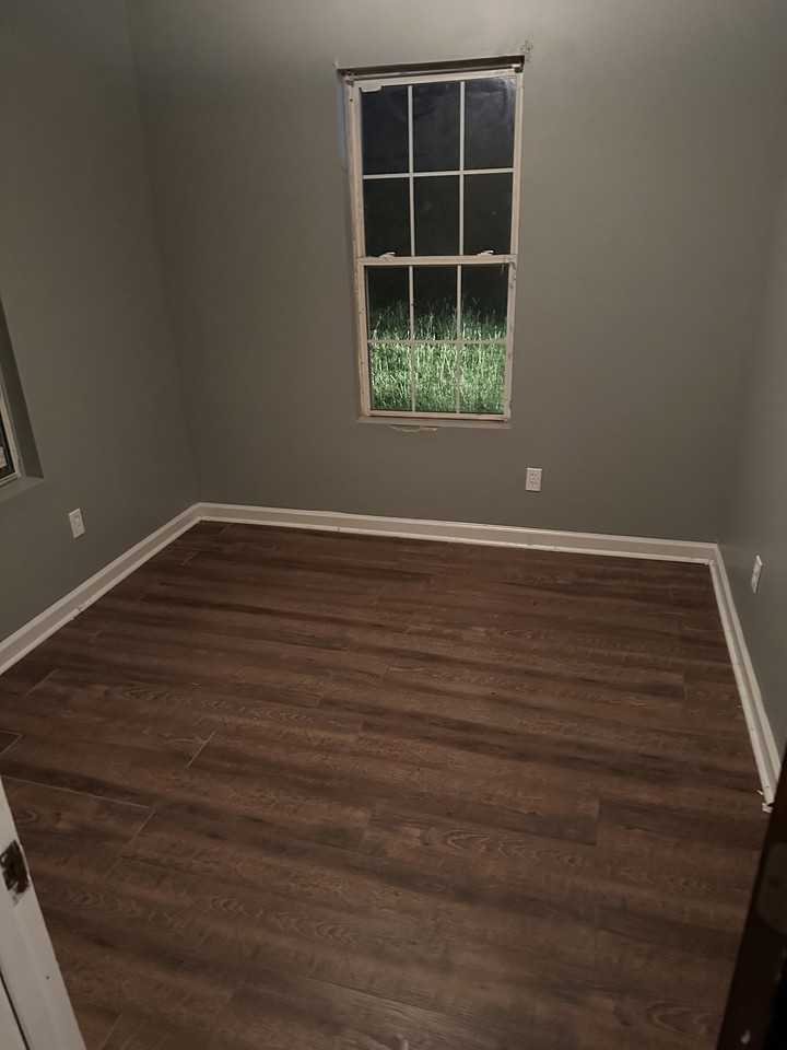 203 S 13th St #B - Photo 3 of 15