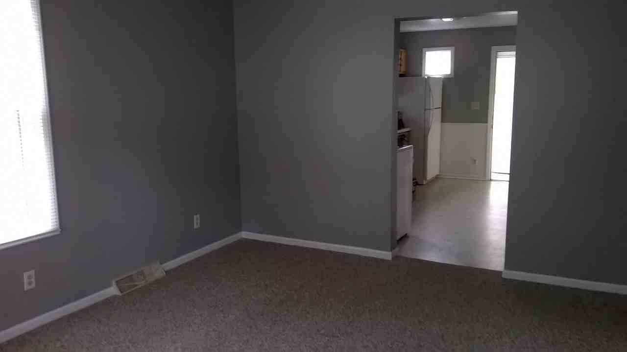 930 Baraga Street Northeast - Photo 3 of 8