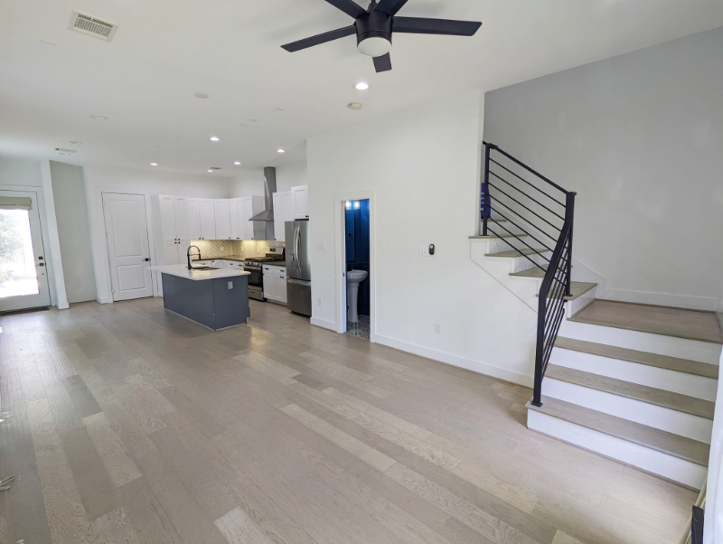 204 Marathon St #B - Photo 4 of 21