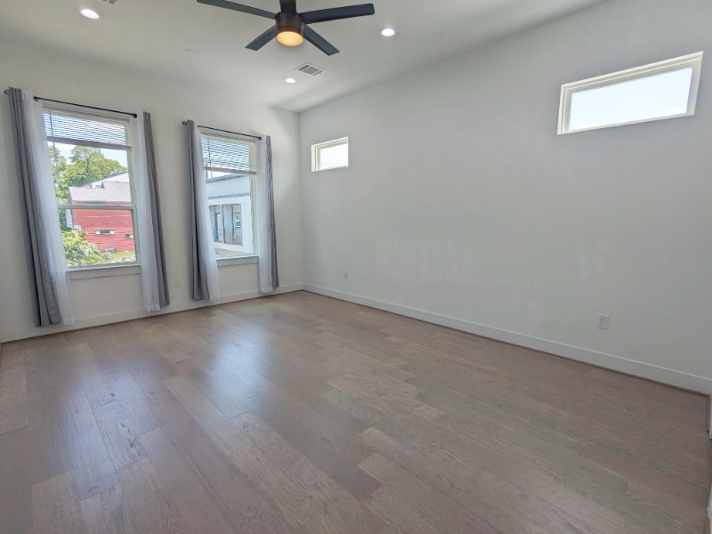 204 Marathon St #B - Photo 6 of 21