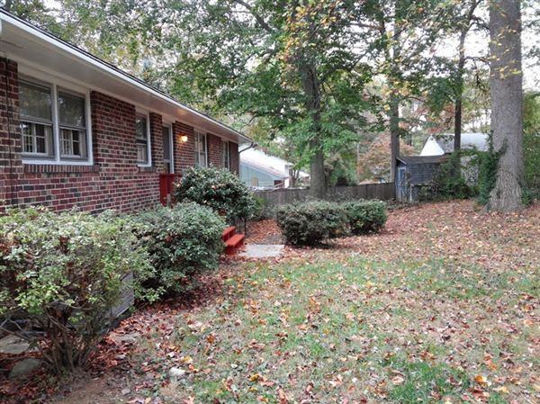 5600 Sedgwick Ln - Photo 3 of 9