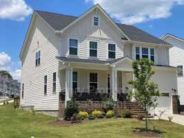 featured image of 2280 Chattering Lory Ln