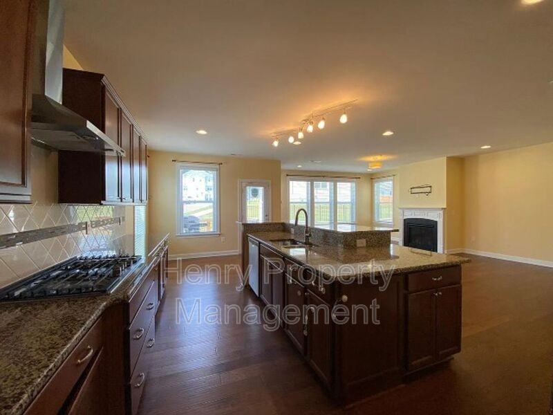 2280 Chattering Lory Ln - Photo 5 of 24