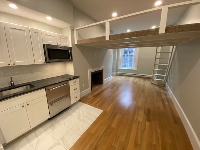 399 Marlborough St #2 - Photo 2 of 11