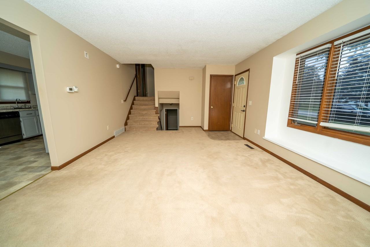 211 5th St Nw #NA - Photo 3 of 22