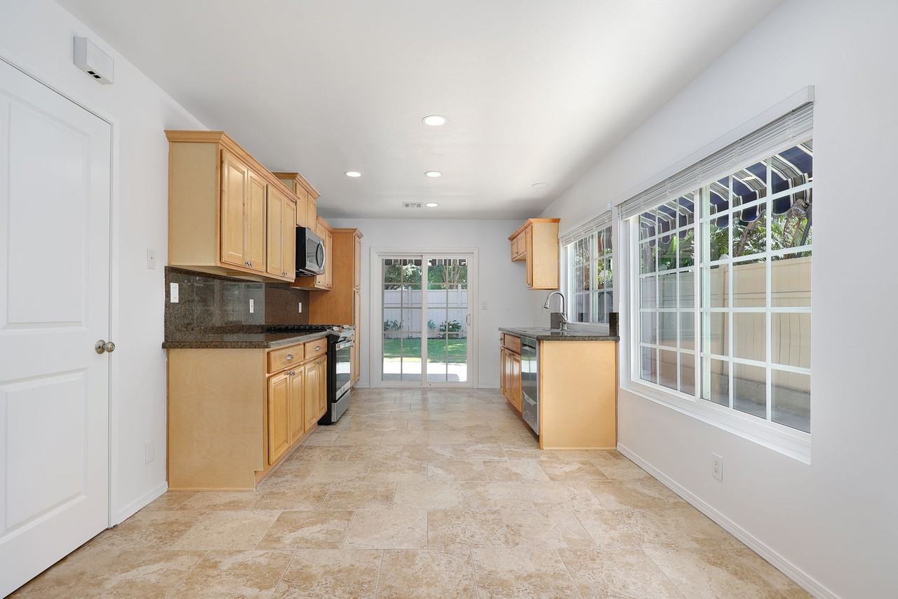 22738 Bassett St #22738 - Photo 3 of 36