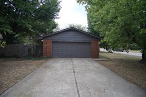 featured image of 1237 Cathy Ln #1