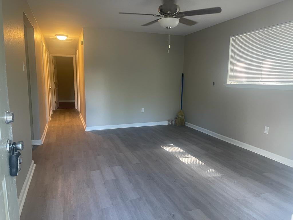 2852 69th Ave #2852 - Photo 2 of 10