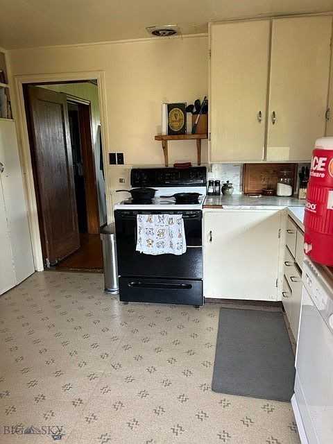 167 Mt Highway 359 #NA - Photo 3 of 7