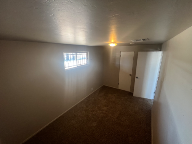 308 W Irvington Rd #5 - Photo 2 of 3