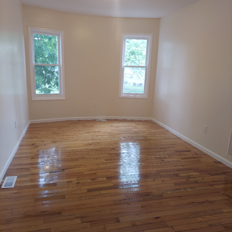 527 13th Ave #1 - Photo 5 of 5