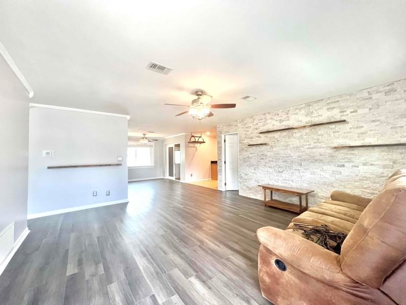 1570 83rd Ave N - Photo 2 of 15