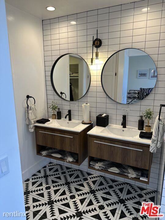 28374 Rey De Copas Ln - Photo 3 of 10