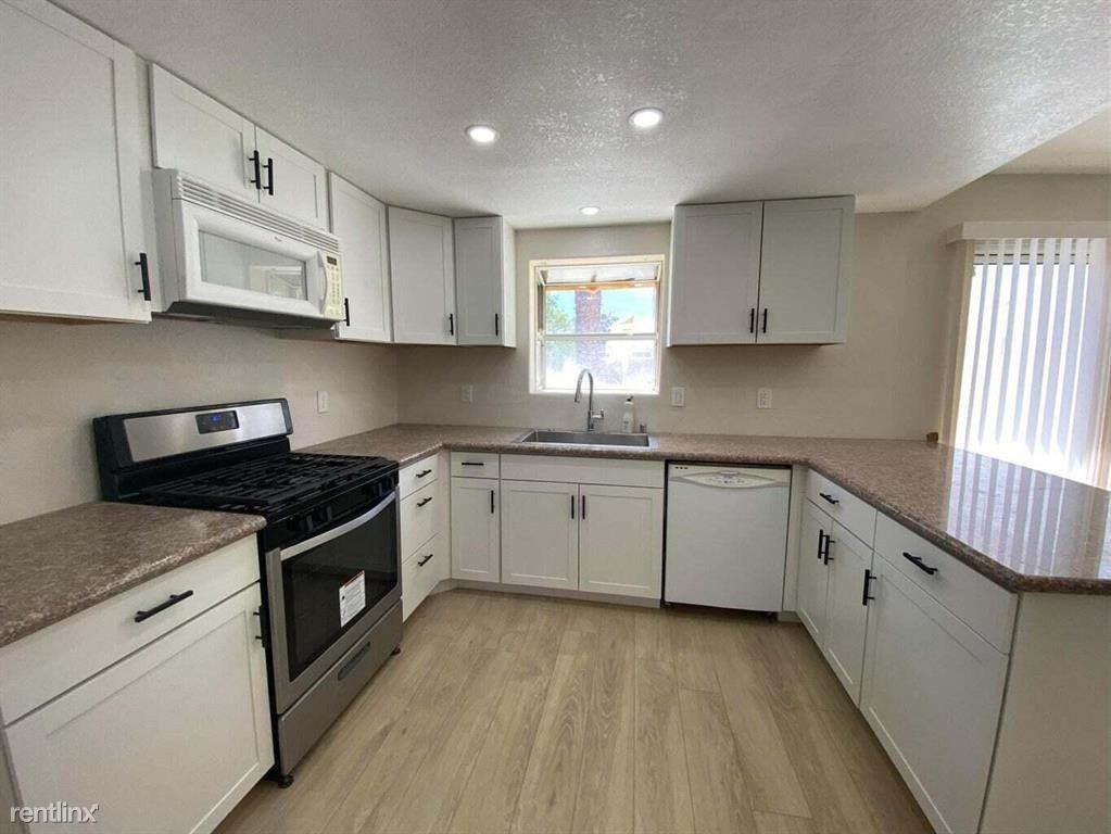 31235 Sky Blue Water Trl - Photo 3 of 10