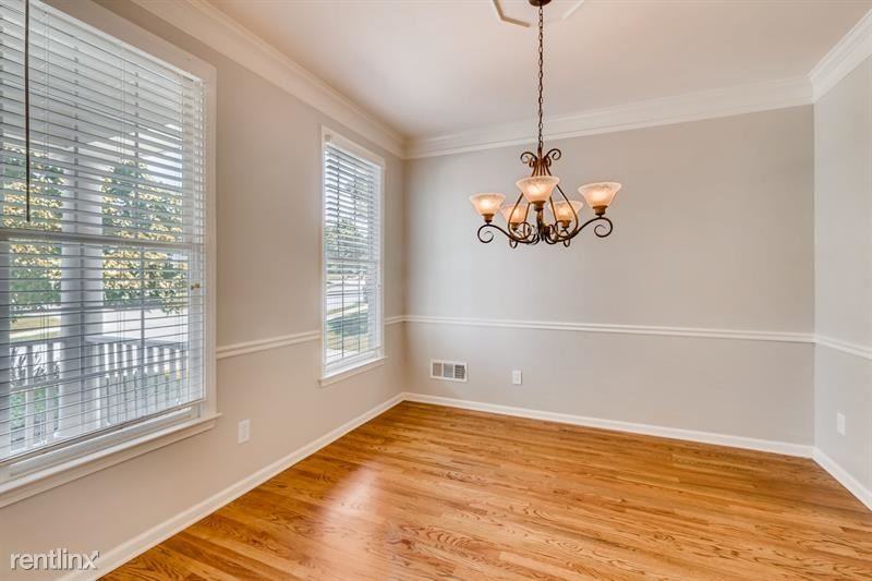 6033 Queens River Dr - Photo 3 of 18