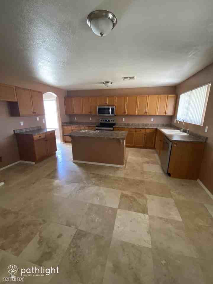 6838 S 42nd Way - Photo 2 of 9