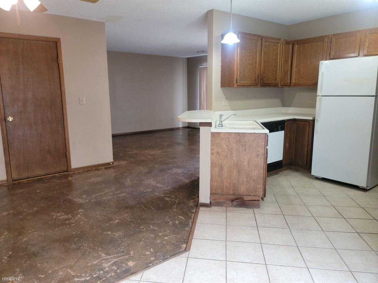 1520 E Galena St - Photo 2 of 10