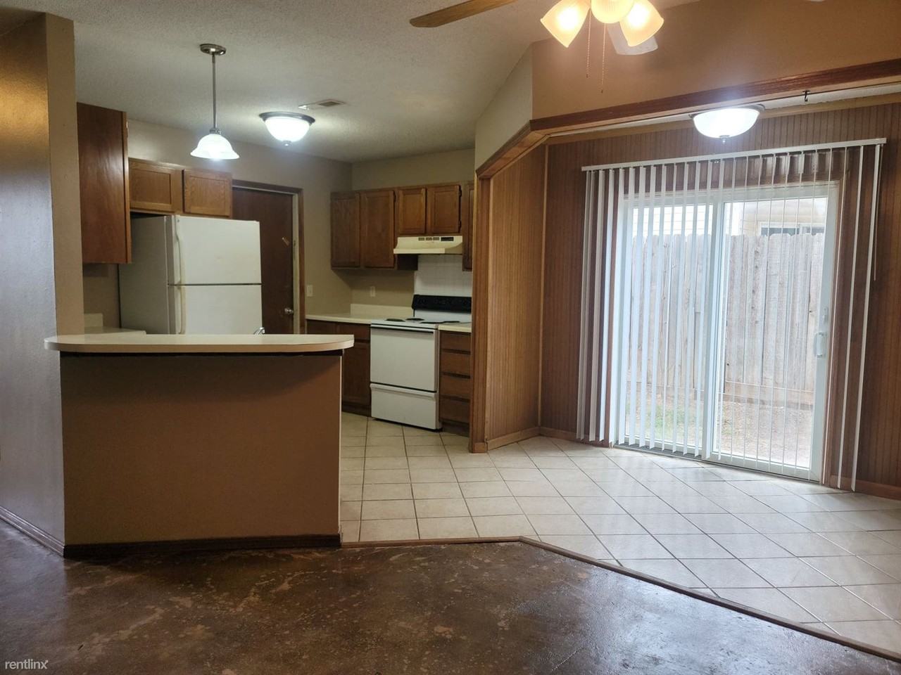 1520 E Galena St - Photo 3 of 10