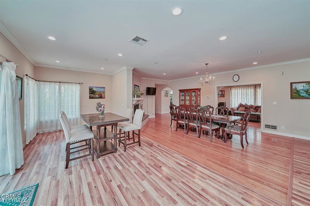 1225 1/2 Flanders Rd - Photo 3 of 10